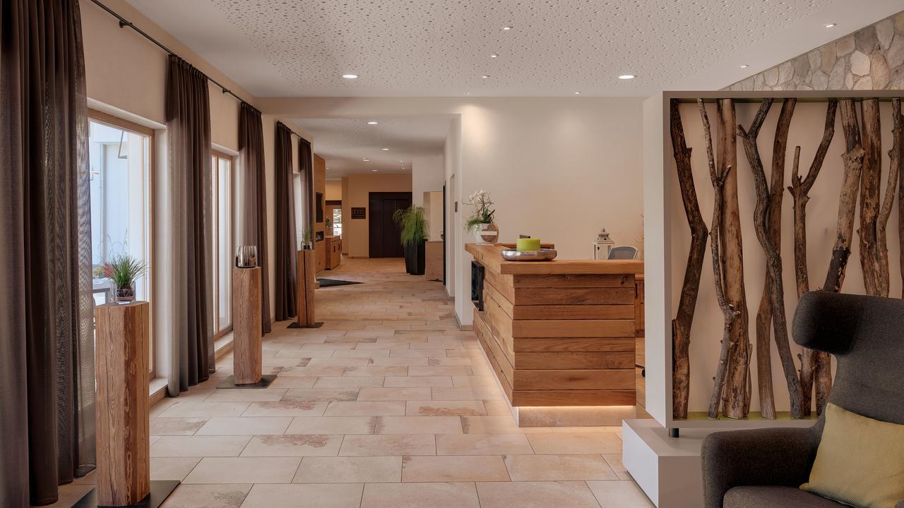 Gasthaus Forster Am See - Eching Bei Landshut Bagian luar foto